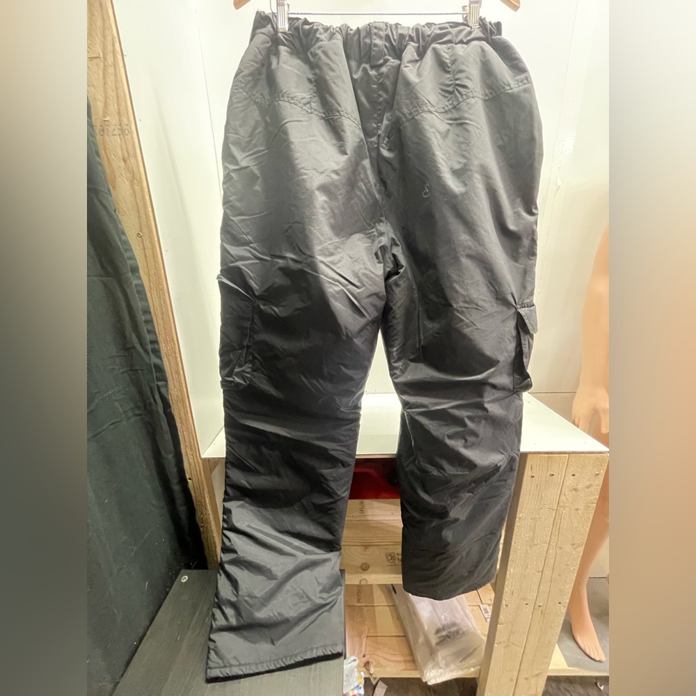 Men's Black Cargo Snow Pants with Utility Pockets - Picture 2 of 3